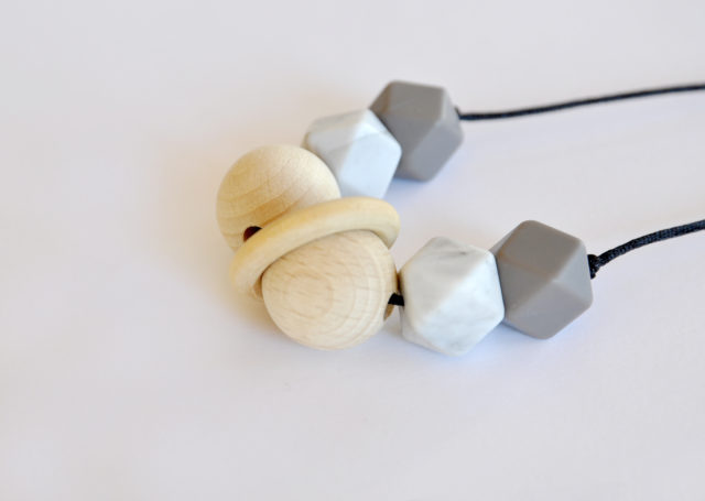 Collier d'allaitement et portage - Baby on Earth - Luna