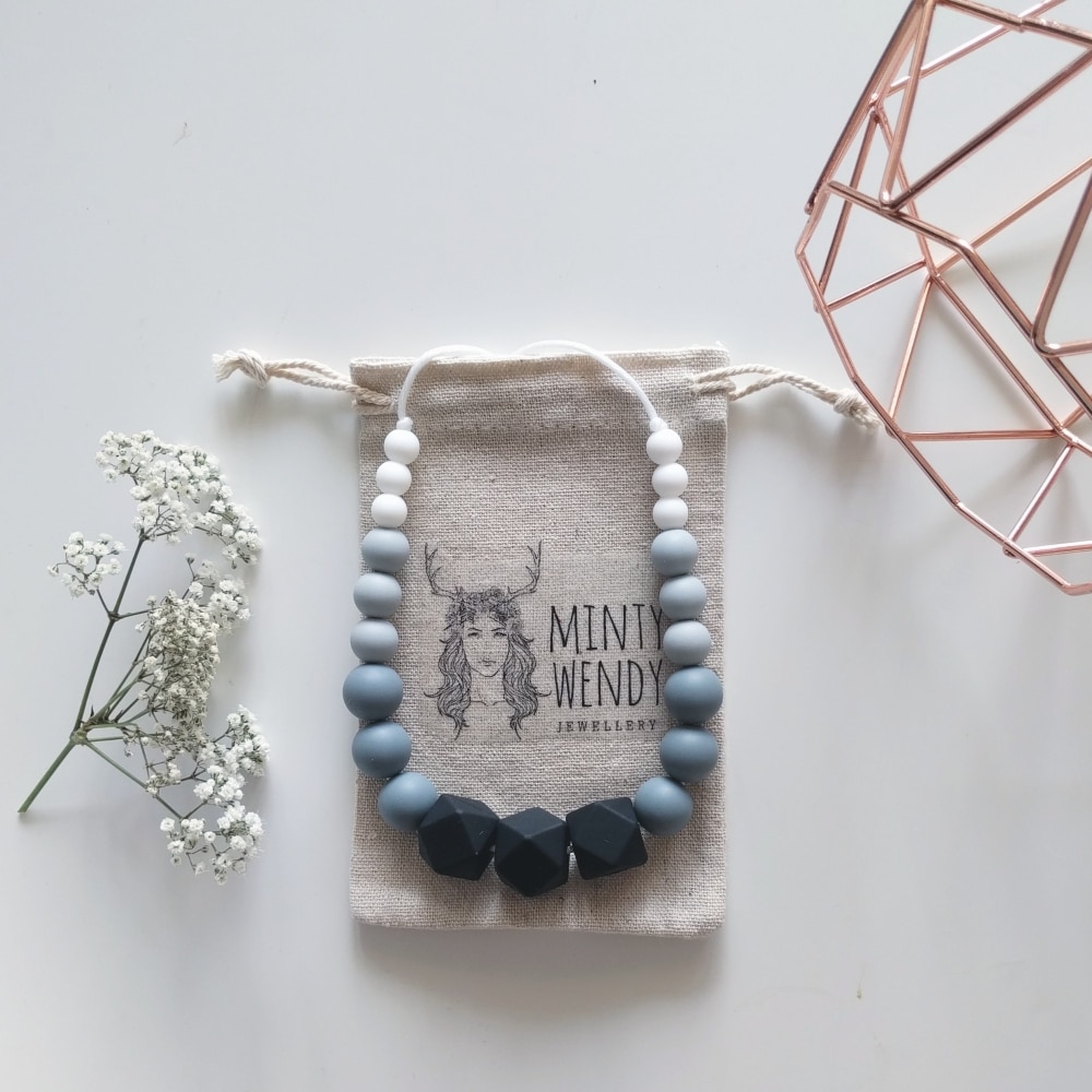 Collier d'allaitement et portage - Minty Wendy - Marie d'hiver