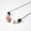 collier de portage allaitement dentition silicone alimentaire pour bébé maman baby on earth