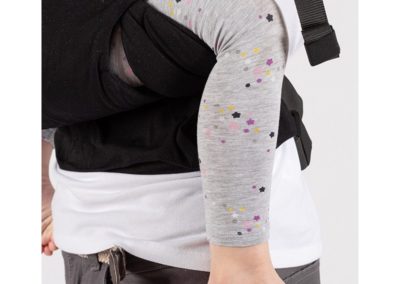 Porte-bébé The One Isara - physiologique évolutif jusqu'à 3 ans