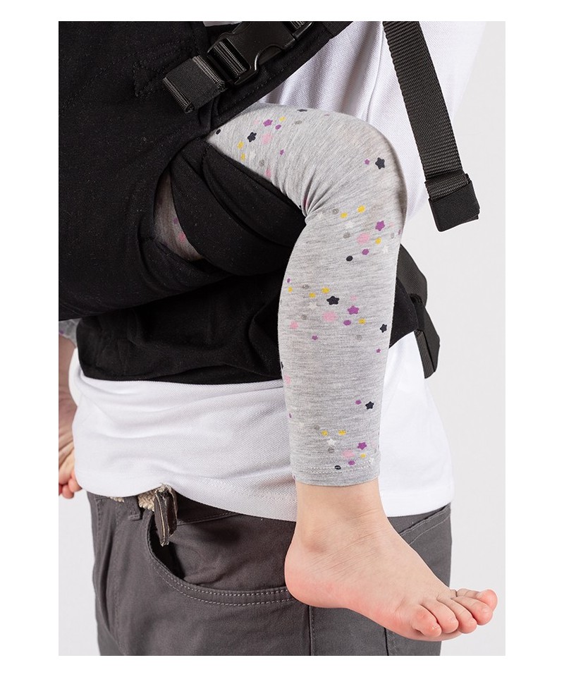 porte bébé évolutif confortable nouveau né bambin physiologique réglable coton bio isara the one black a porter Porte-bébé The One Isara - physiologique évolutif jusqu'à 3 ans