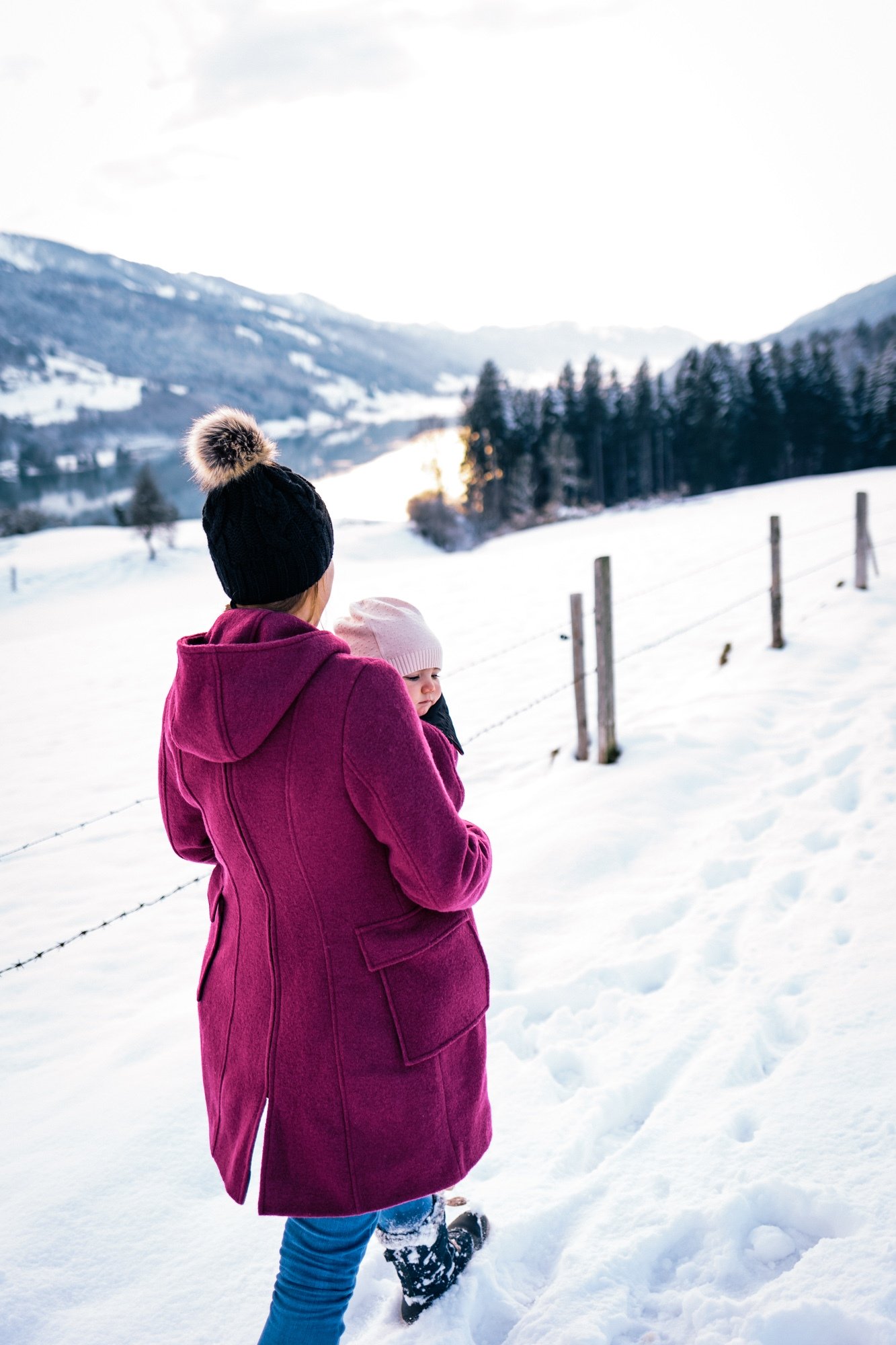 Mamalila - Manteau en laine de portage et grossesse – Framboise