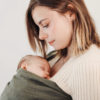 Bud & Blossom - Sling - olive écharpe de portage sans nouage rapide dès la naissance physiologique porte-bébé nouveau-né