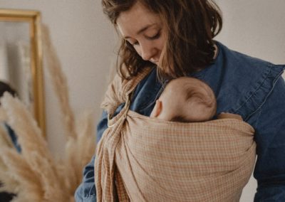 Bud & Blossom - Sling - Chai écharpe porte-bébé sans nouage facile rapide dès la naissance physiologique