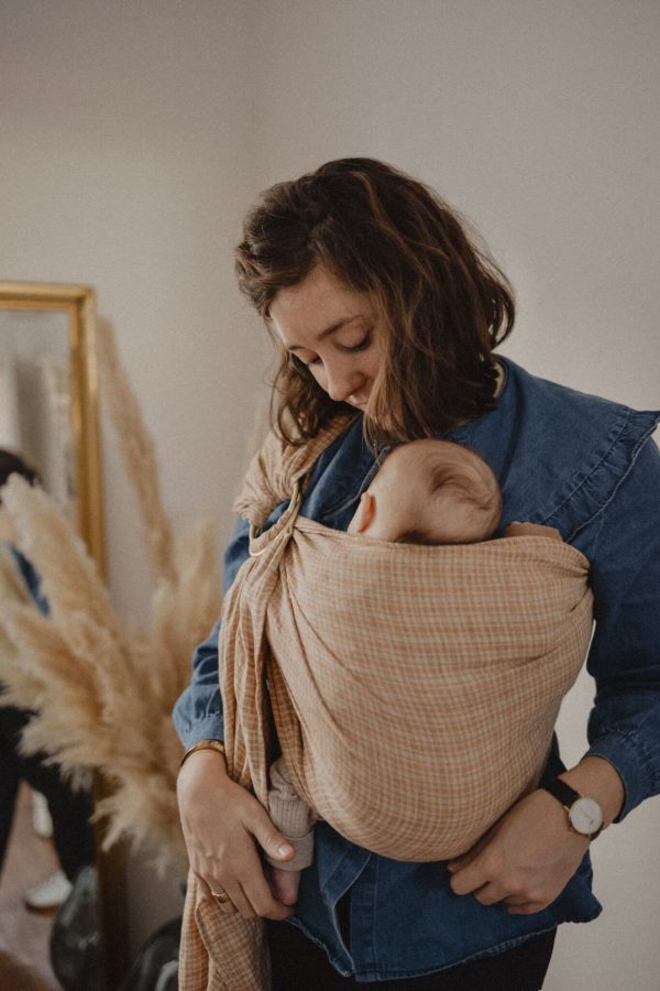 Bud & Blossom - Sling - Chai écharpe porte-bébé sans nouage facile rapide dès la naissance physiologique