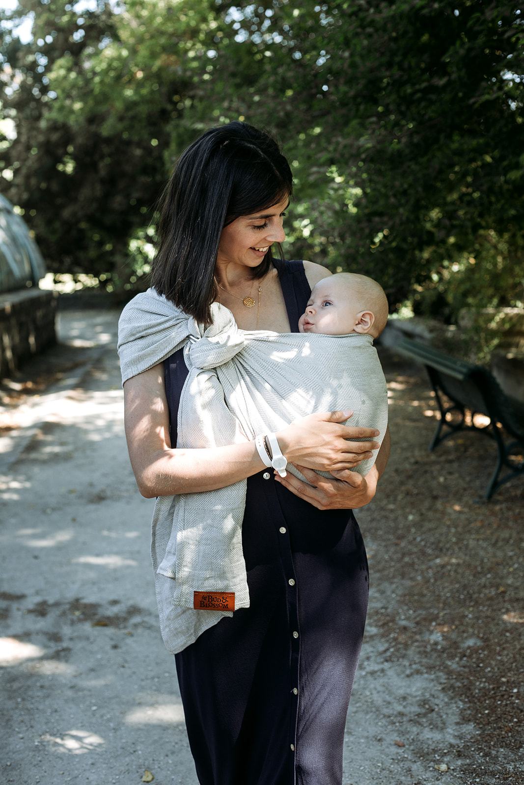 sling bud and blossom OAT écharpe de portage sans noeud porte-bébé facile rapide dès la naissance nouveau-né fabriqué en france anneaux ringsling sling bud and blossom écharpe de portage sans noeud porte-bébé facile rapide dès la naissance nouveau-né fabriqué en france anneaux ringsling