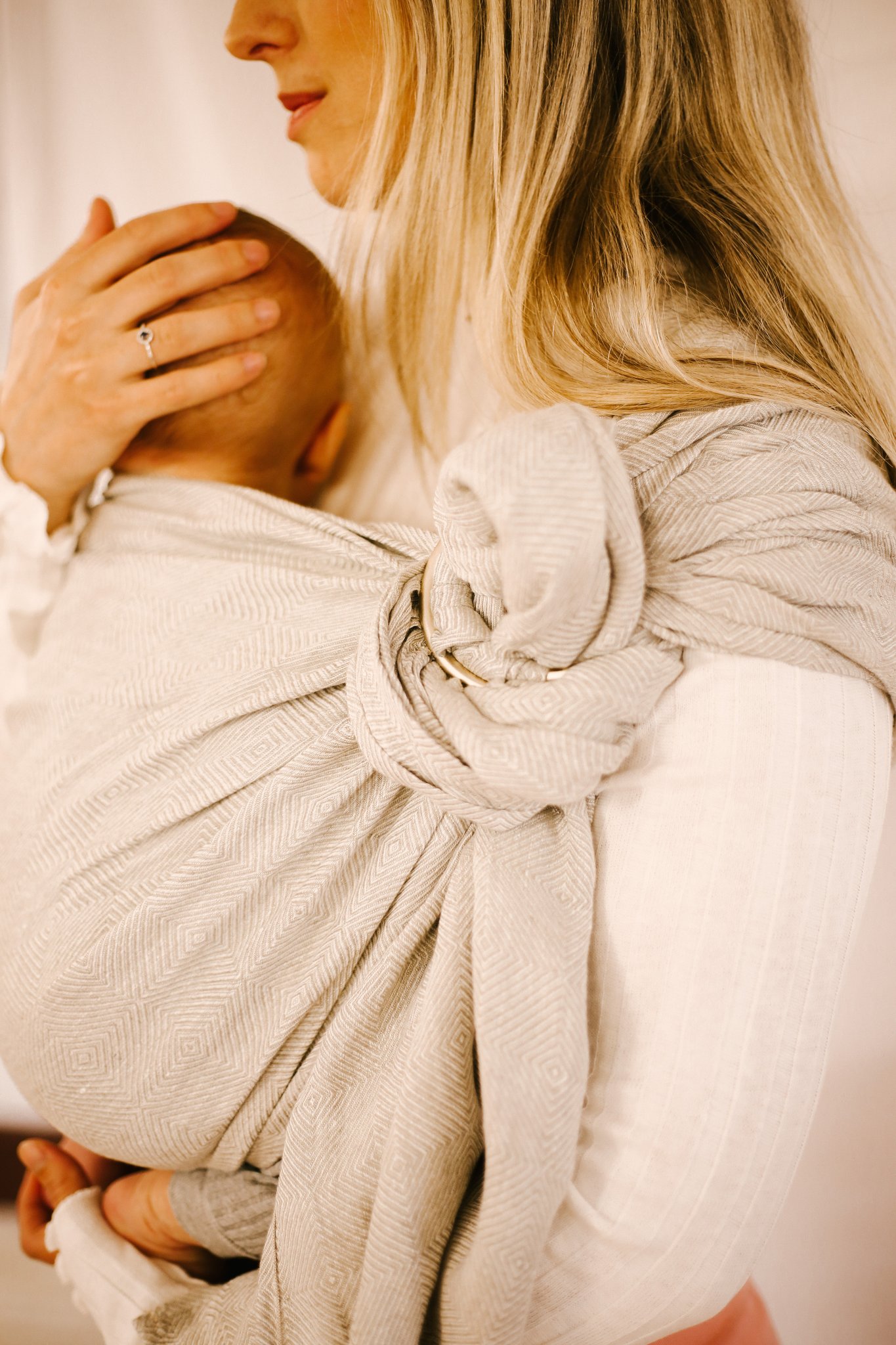 sling bud and blossom oat écharpe de portage bébé sans noeud facile rapide anneaux beige naturel doux (6) sling bud and blossom écharpe de portage sans noeud porte-bébé facile rapide dès la naissance nouveau-né fabriqué en france anneaux ringsling