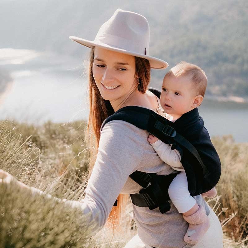 My Néo Néobulle porte-bébé préformé physiologique évolutif ergonomique réglable dès la naissance nouveau-né kangourou