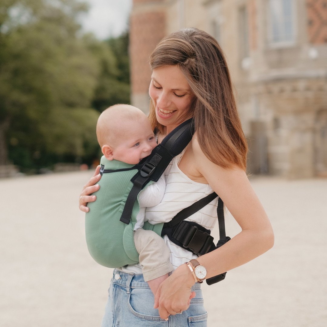 porte-bébé néobulle my néo vert portage physiologique dès la naissance nouveau-né 0-12 mois évolutif réglable ergonomique