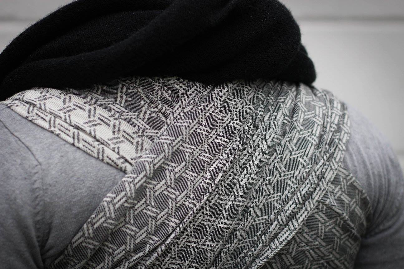 yaro écharpe de portage tissée basket black coton porter bébé dès la naissance pas chere rapport qualité-prix débutant taille 6 4,6m