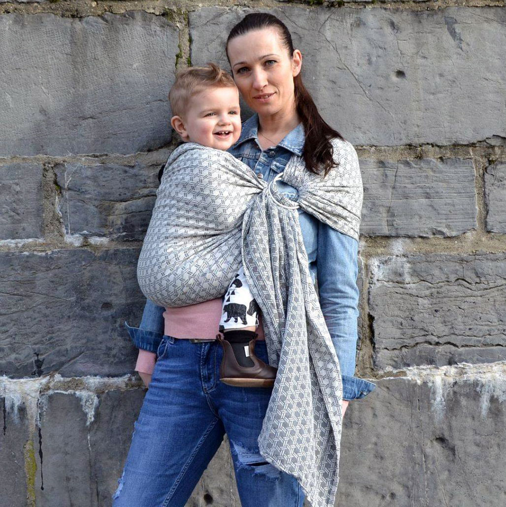 yaro sling basket black écharpe de portage sans noeud pas cher rapport qualité-prix facile rapide pratique porter bébé dès la naissance