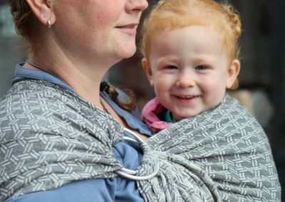 yaro sling basket black écharpe de portage sans noeud pas cher rapport qualité-prix facile rapide pratique porter bébé dès la naissance