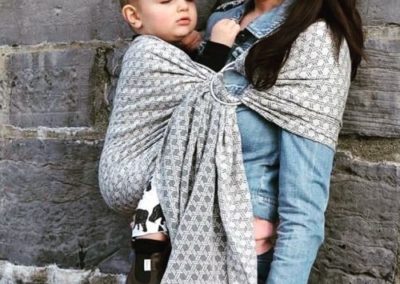 yaro sling basket black écharpe de portage sans noeud pas cher rapport qualité-prix facile rapide pratique porter bébé dès la naissance