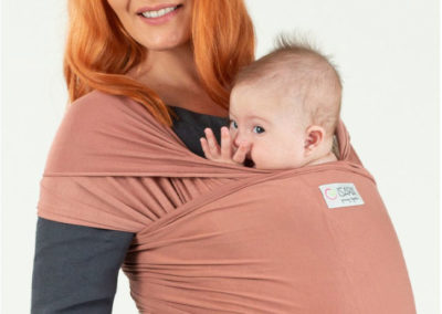 écharpe de portage isara bambou rusty rose extensible élastique pratique facile pratique idéale débutant dès la naissance porter bébé nouveau-né