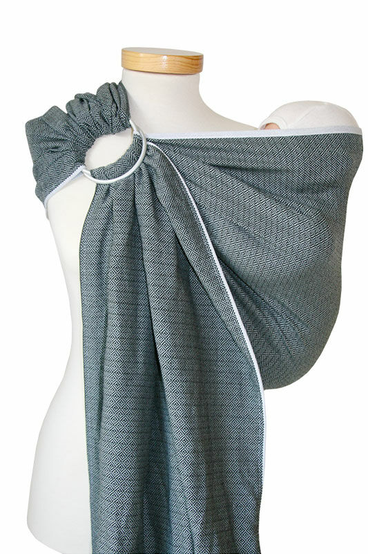 sling leo black white storchenwiege noir blanc ringsling écharpe de portage sans noeud anneaux facile rapide porter bébé dès la naissance pratique