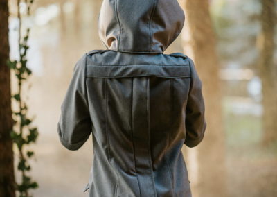 veste de portage softshell ventre dos kavka automne hiver printemps imperméable coupe-vent capuche confortable gris chiné grey