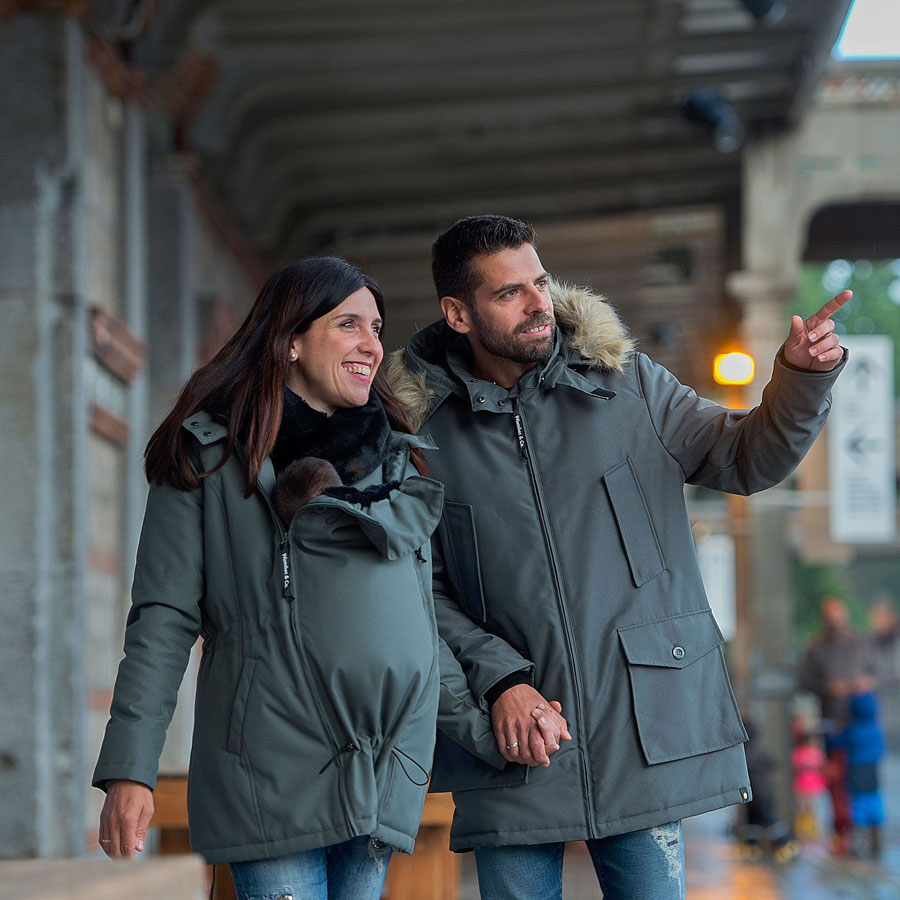 manteau wombat wallaby gris portage grossesse maternité portage dos ventre extension porter bébé hiver froid coupe-vent capuche