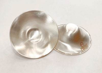 coupelles coquilles d'allaitement en argent protège mamelon lait maternel soin crevasses gerçures irritations tétons