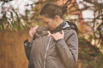 Veste de portage hiver chaud Mamalila Winterfriend grossesse maternité portage ventral dorsal imperméable confortable pratique qualité