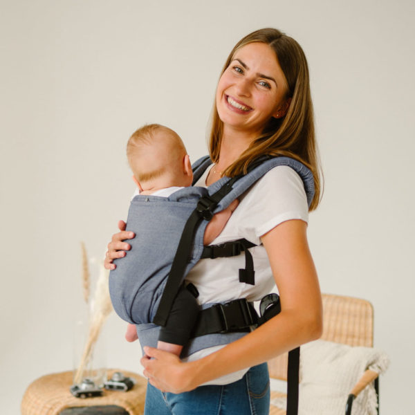 porte-bébé Kavka Essence léger compact pratique évolutif facile à utiliser physiologique ergonomique